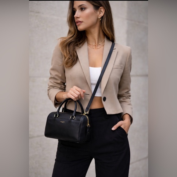 SOLD SAINT LAURENT Black Leather Classic 2-Way Duffle Baby Crossbody/Handbag - Picture 2 of 16